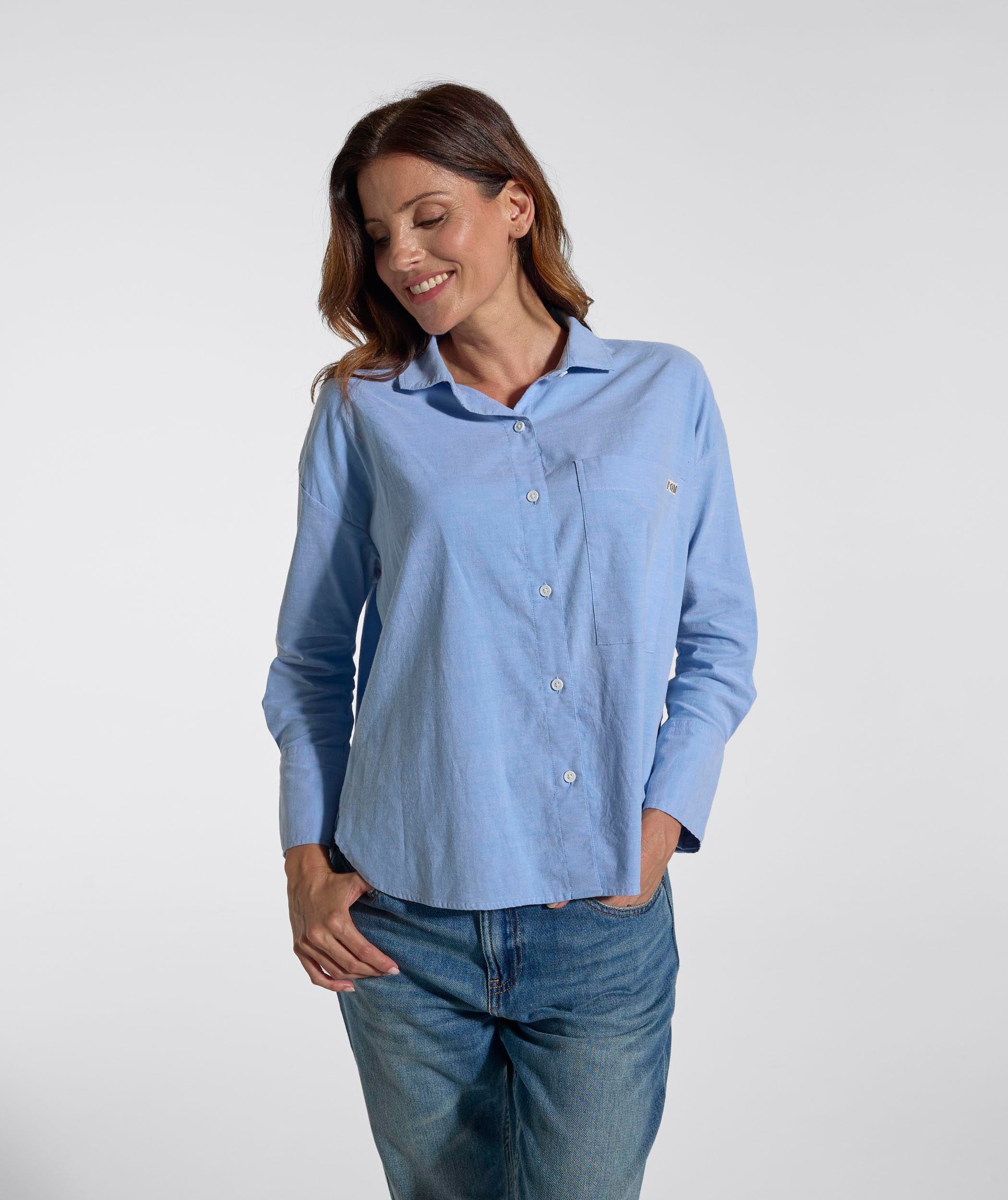 Ladies Chambray Pocket Shirt - Light Wash