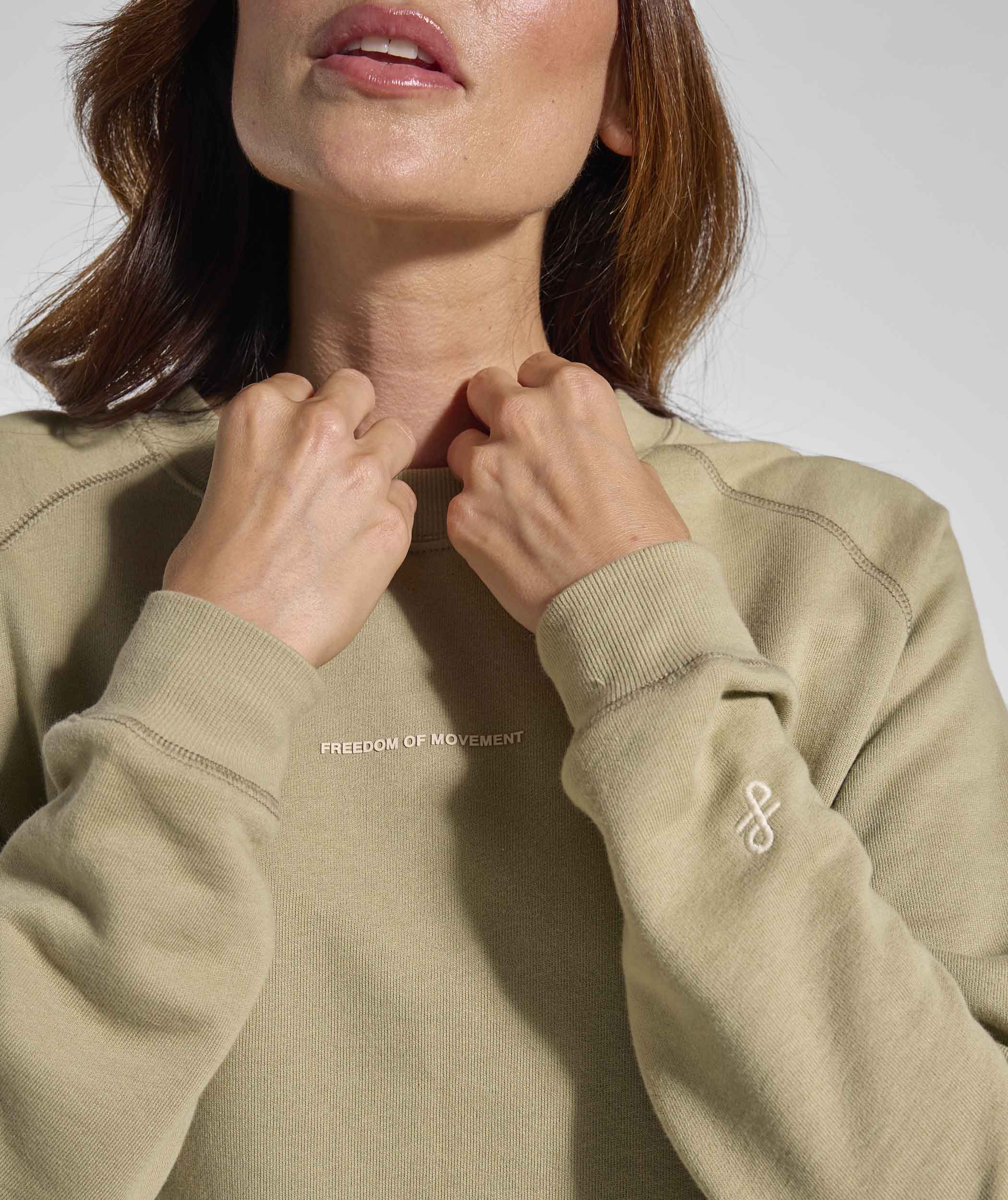 Ladies Raglan Sweater - Aloe