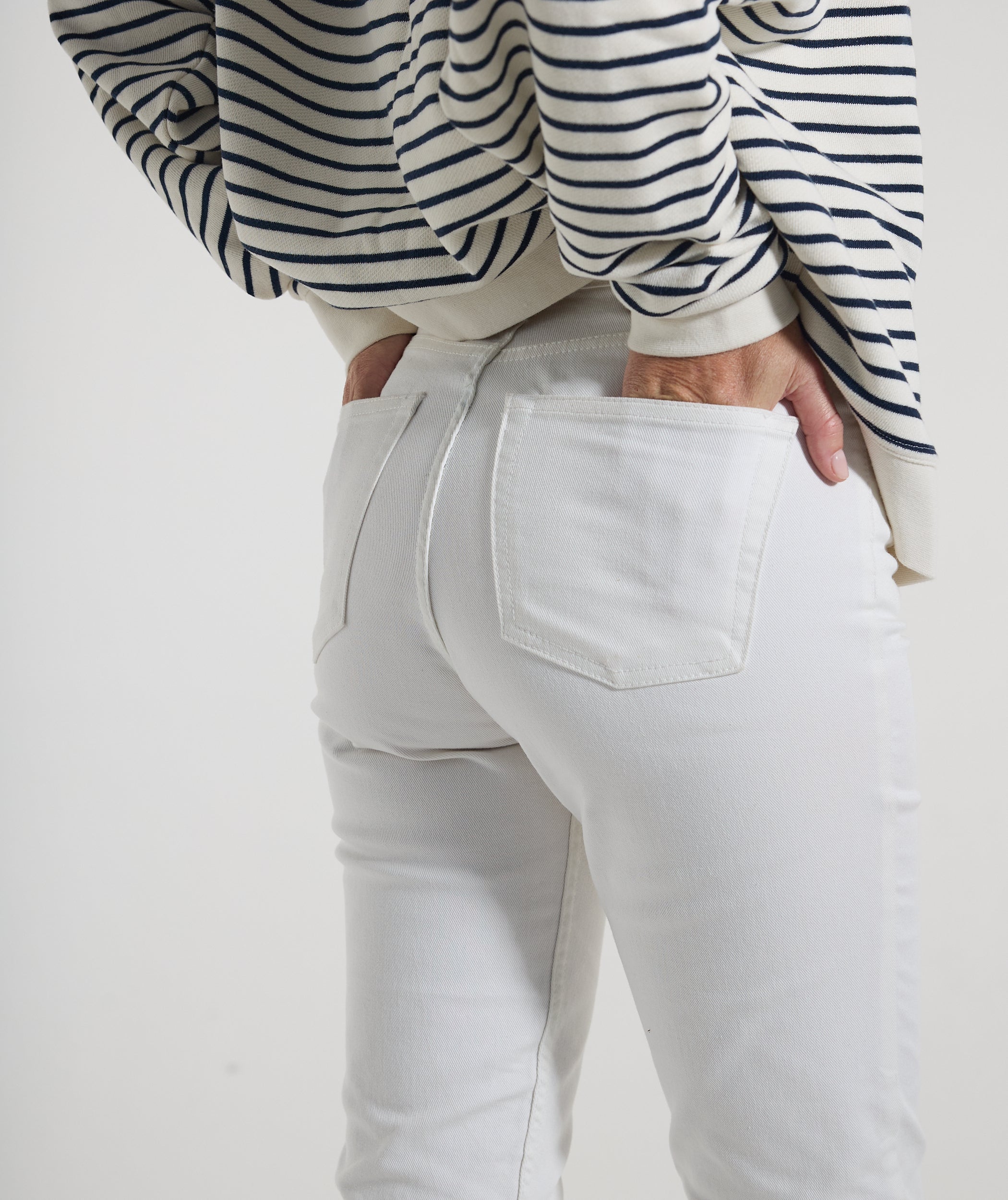 Ladies Skinny-ish Denim Jean - Ecru