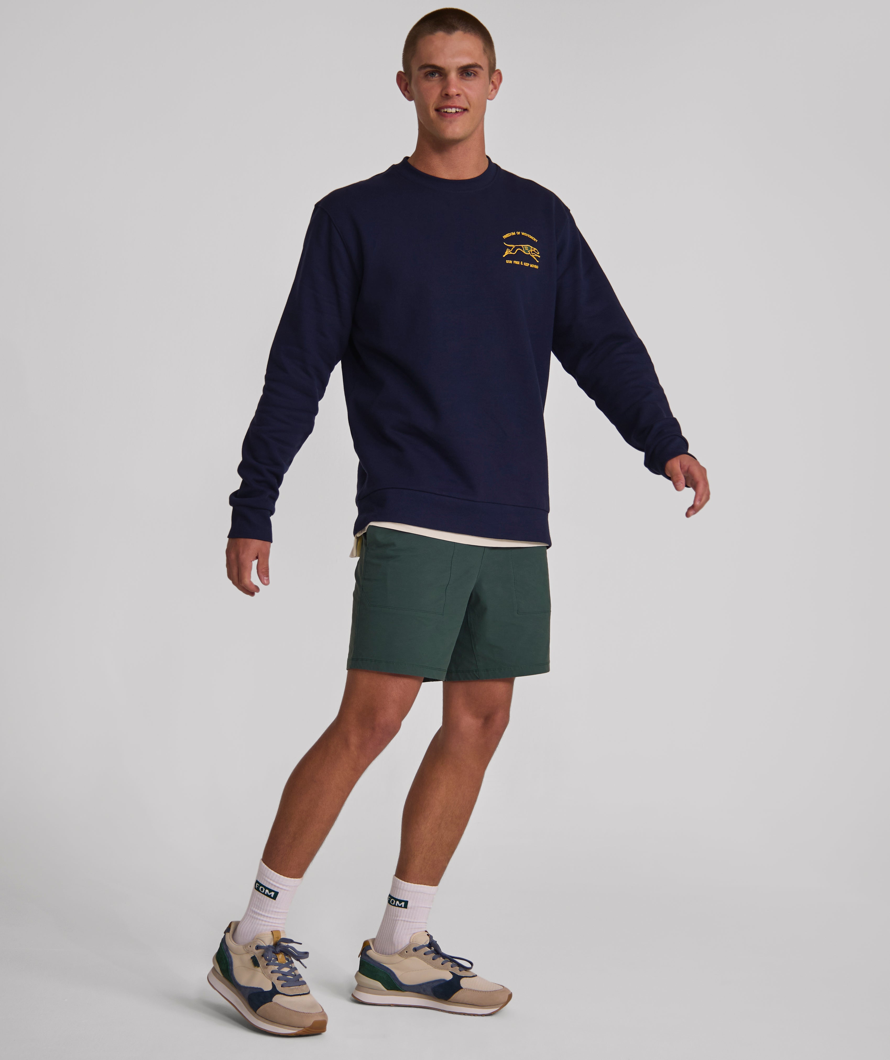 Mens FreeMotion Pull On Shorts - Forest Green