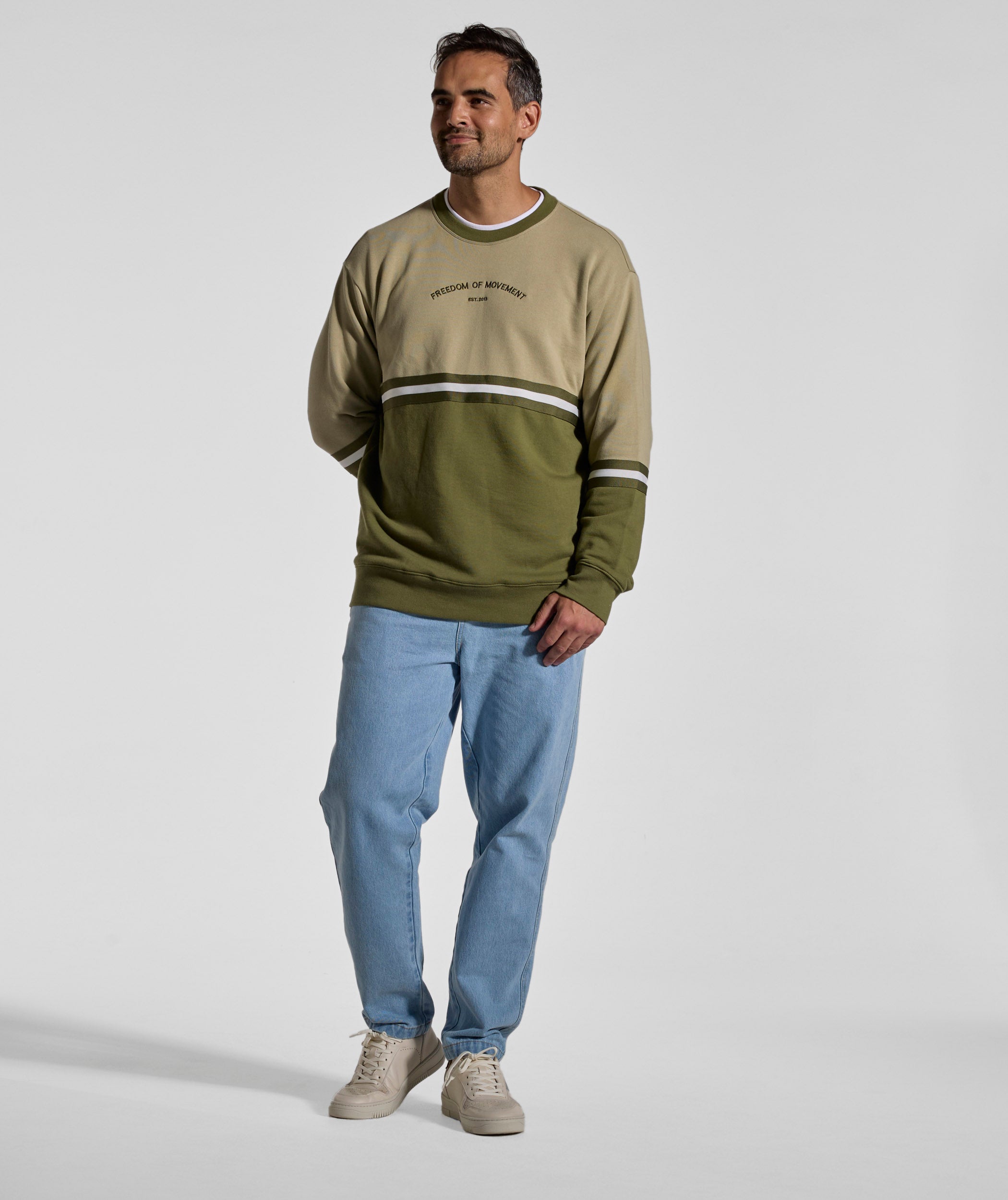 Mens Colour Block Crew Neck Sweater - Olive