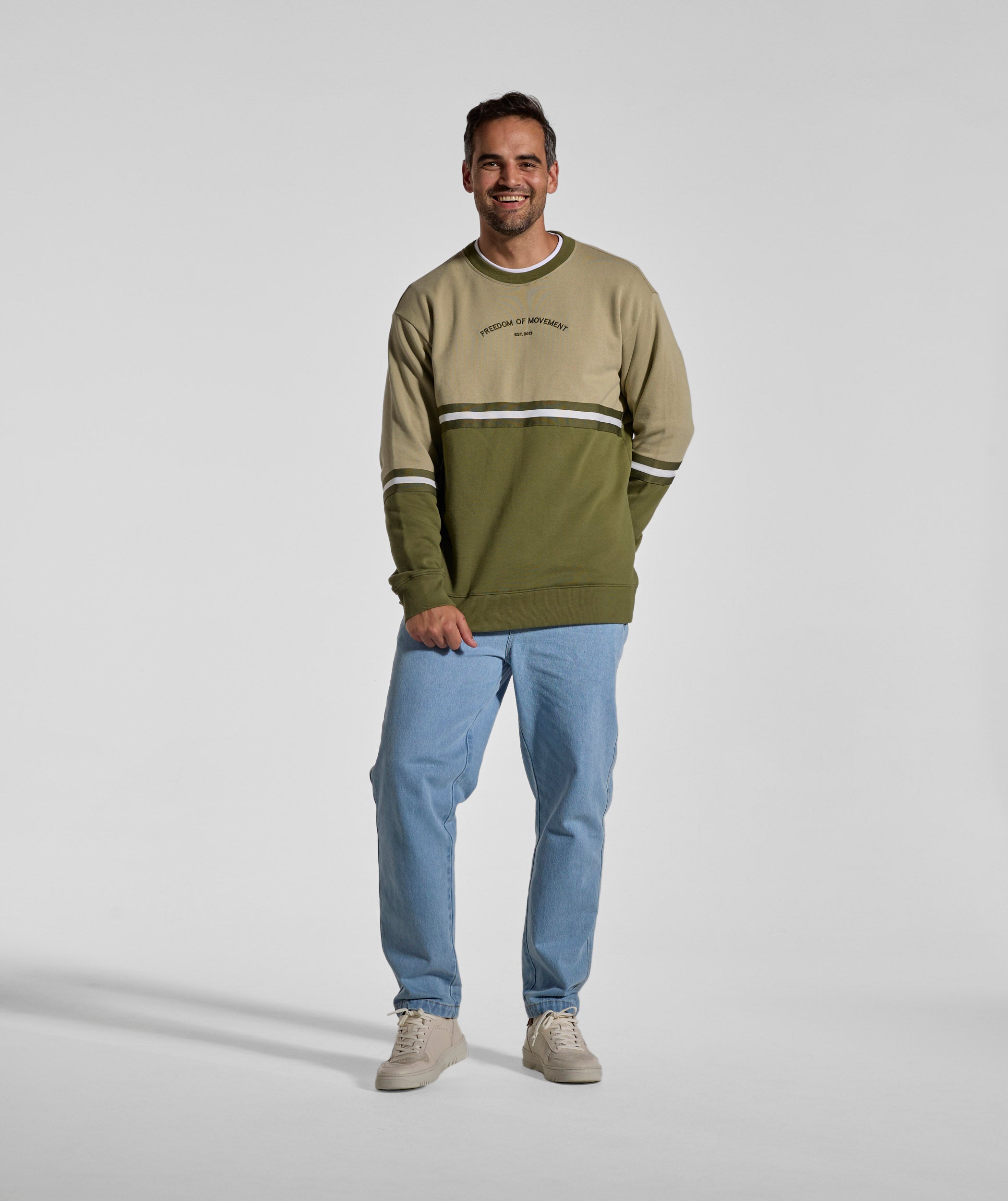 Mens Colour Block Crew Neck Sweater - Olive