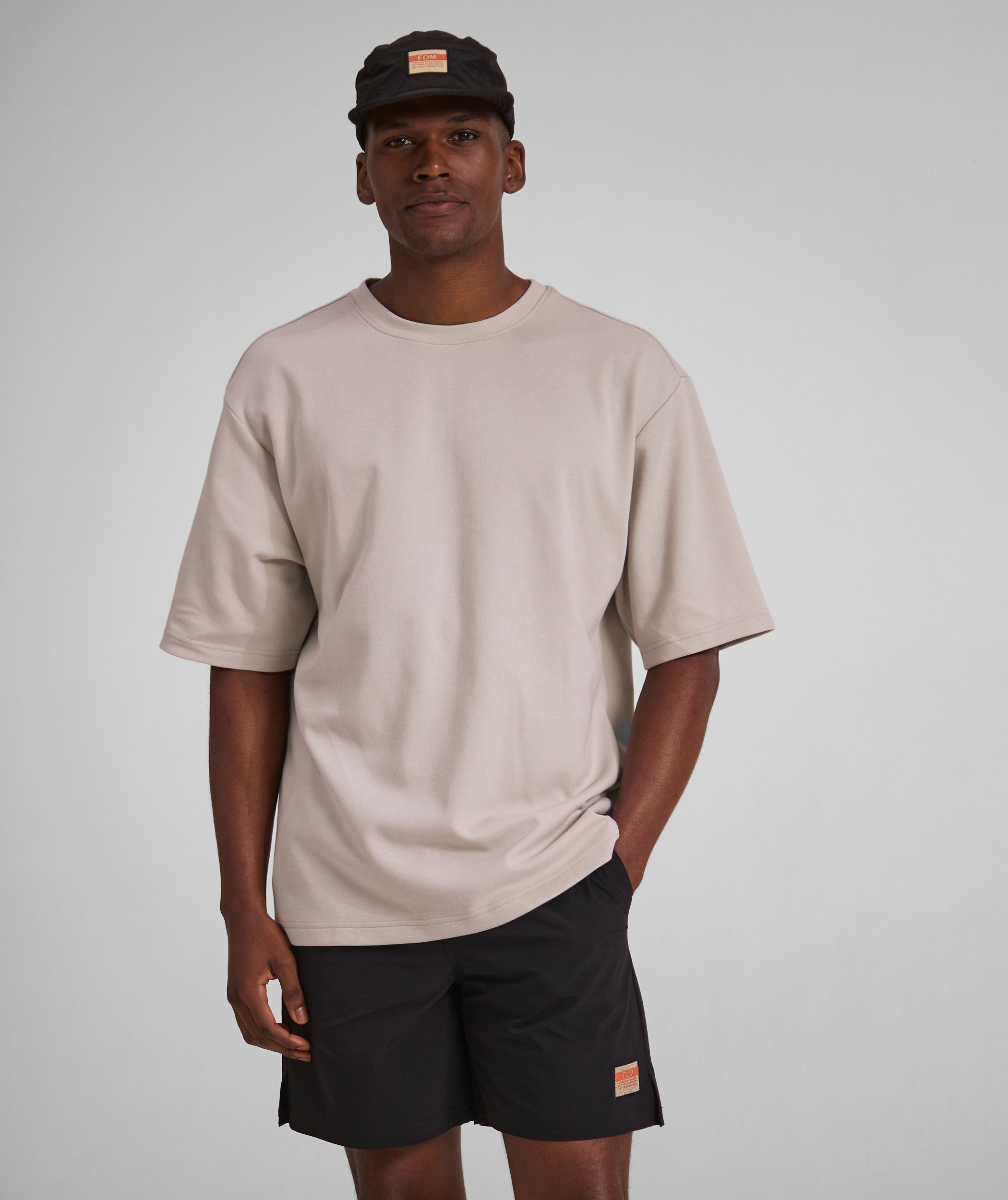 Mens FreeMotion Interlock Tee- Ecru