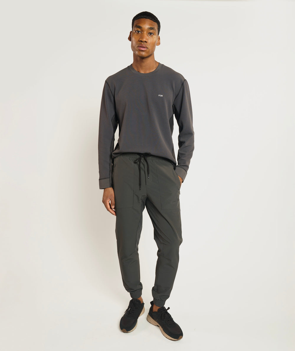 Mens Technical Jogger - Charcoal