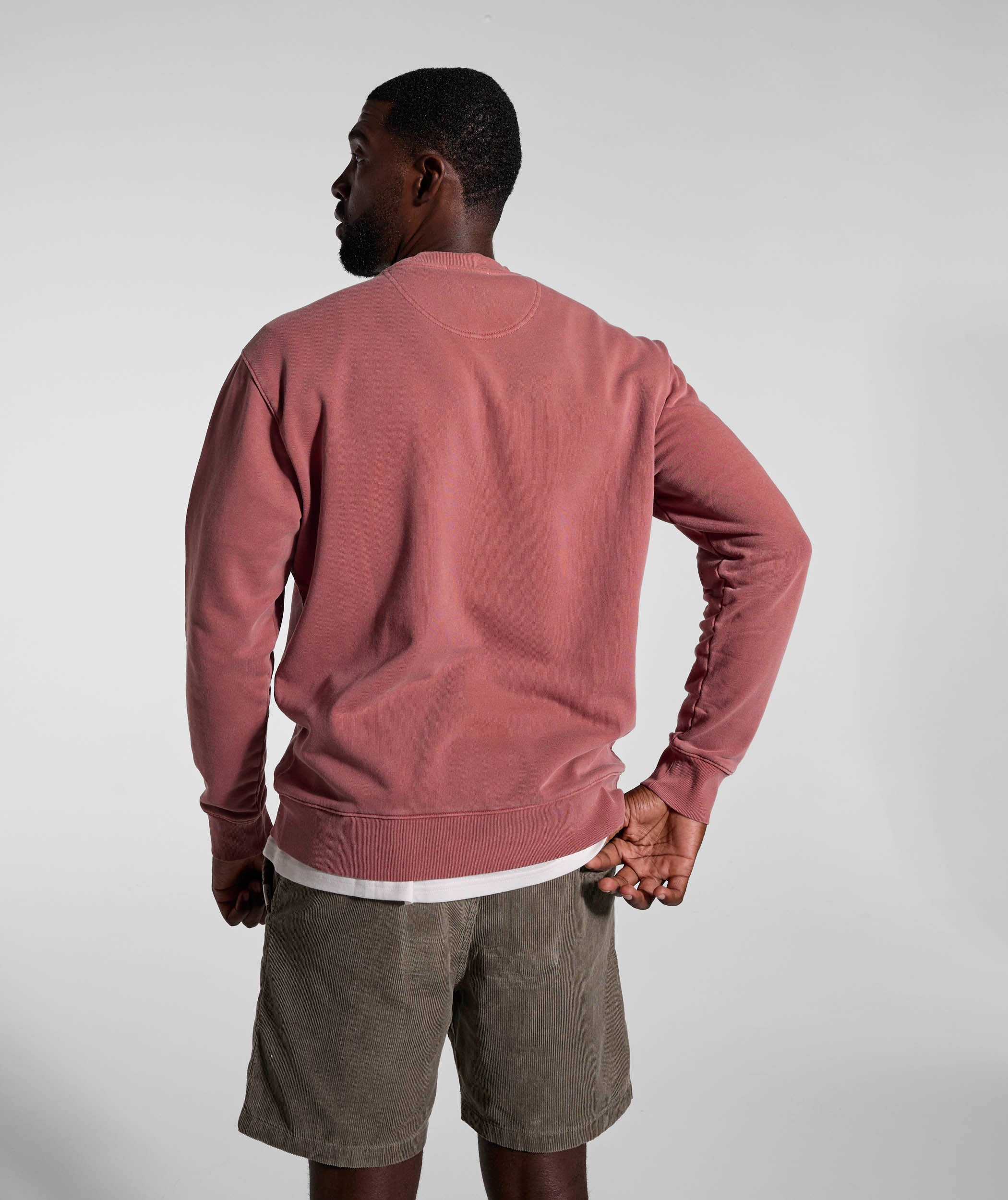 Mens Washed Crew Neck Sweater - Brick