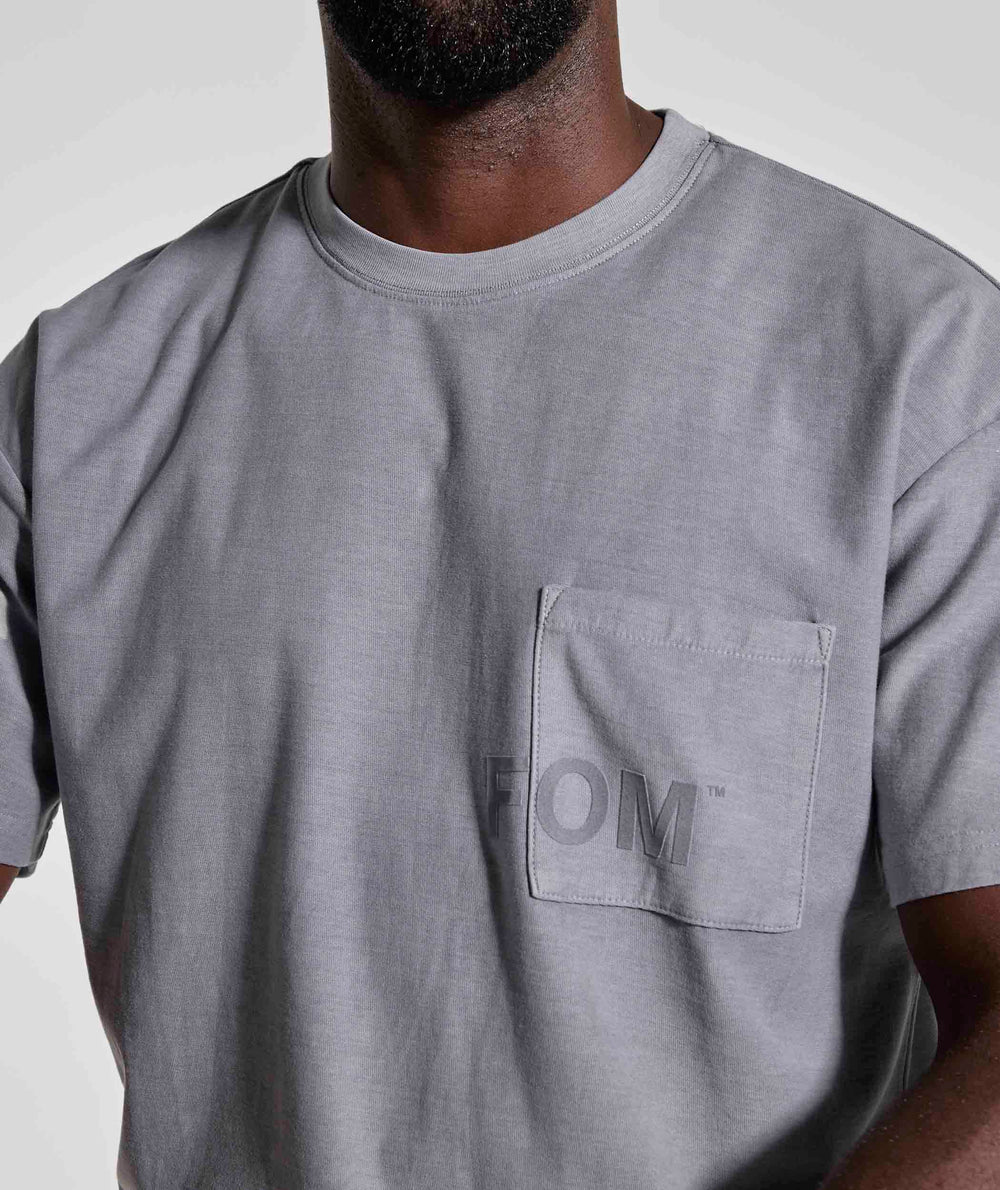 Mens Washed Pocket Relaxed Tee - Cement
