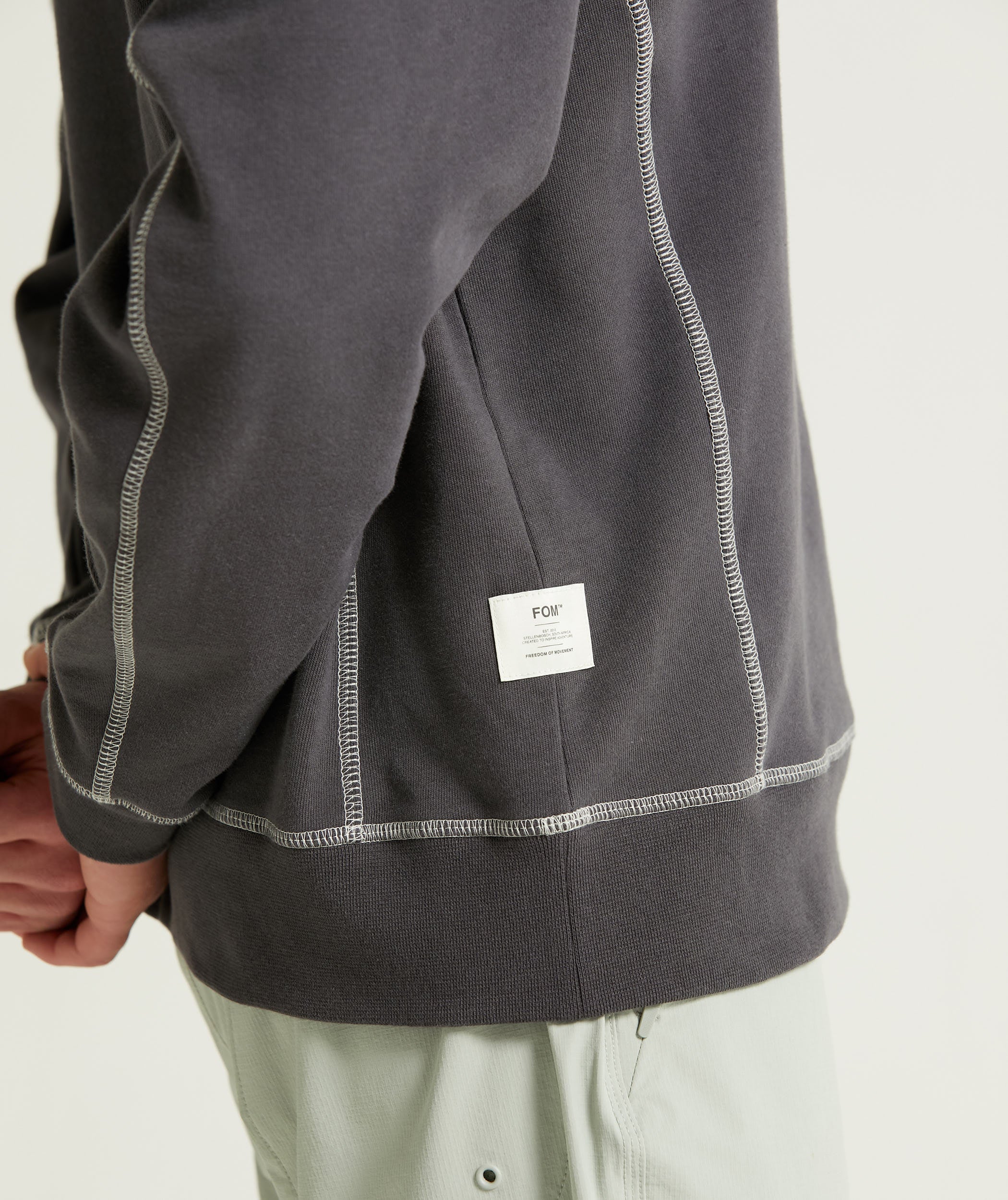 Mens Crew Neck Sweatshirt - Charcoal