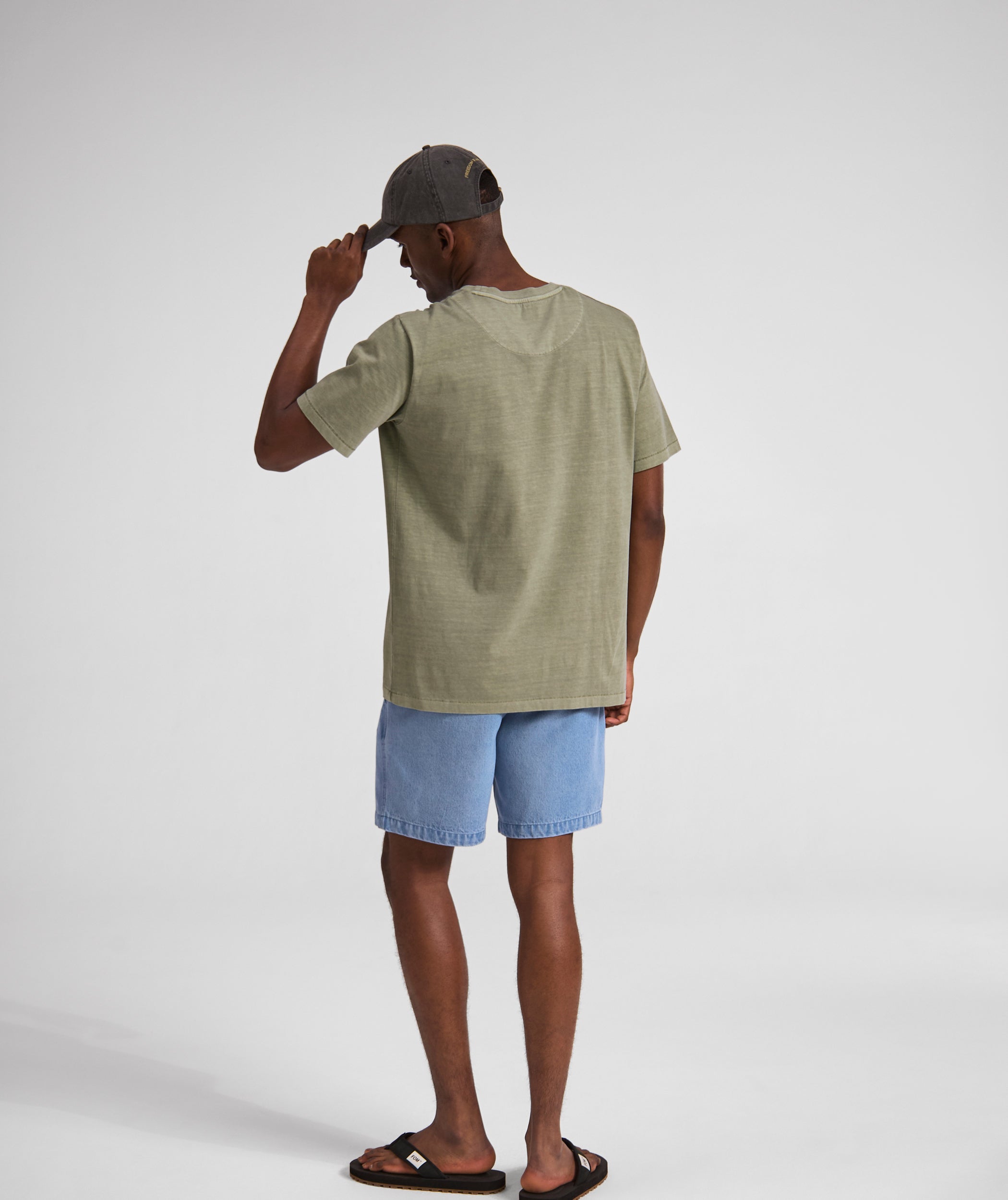 Mens Vintage Washed Tee - Sage