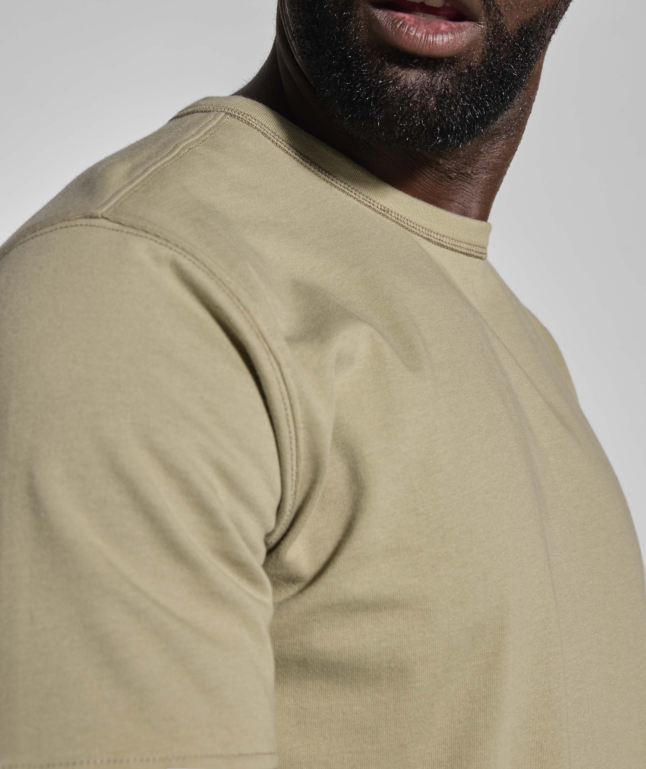 Mens Rainbow Trout Regular Tee - Creek Green