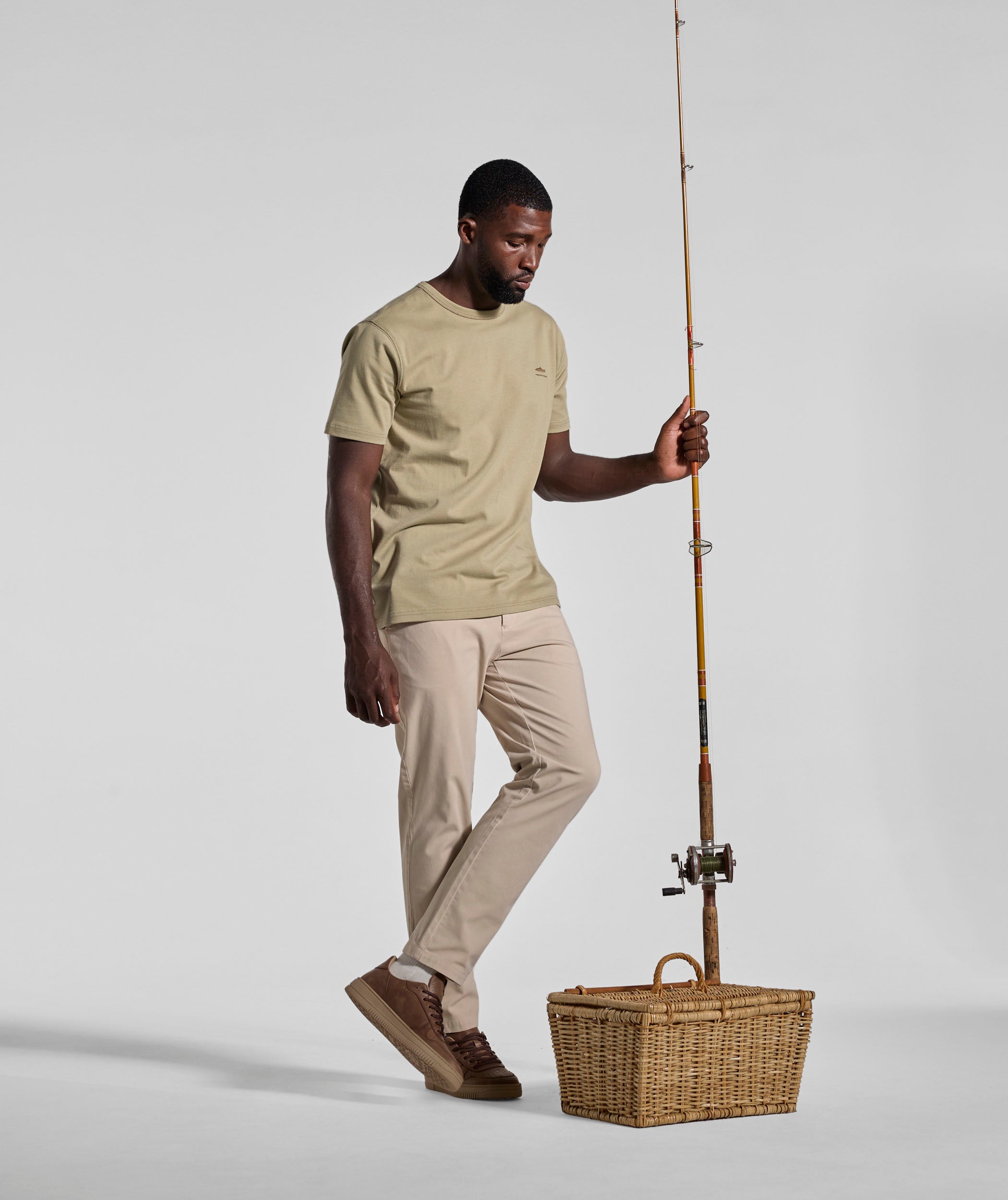 Mens Rainbow Trout Regular Tee - Creek Green