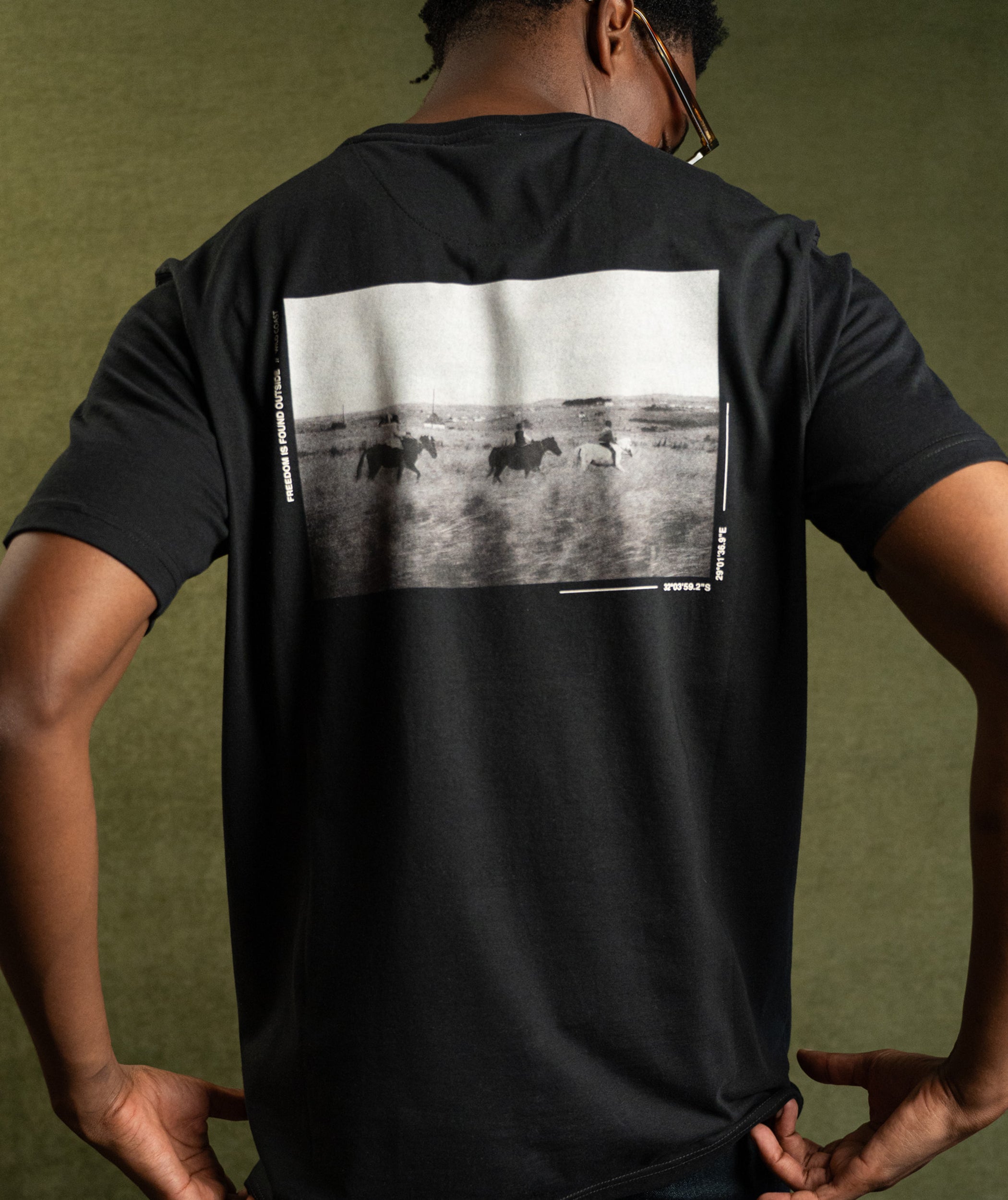 Mens Wild Coast Graphic Tee - Black