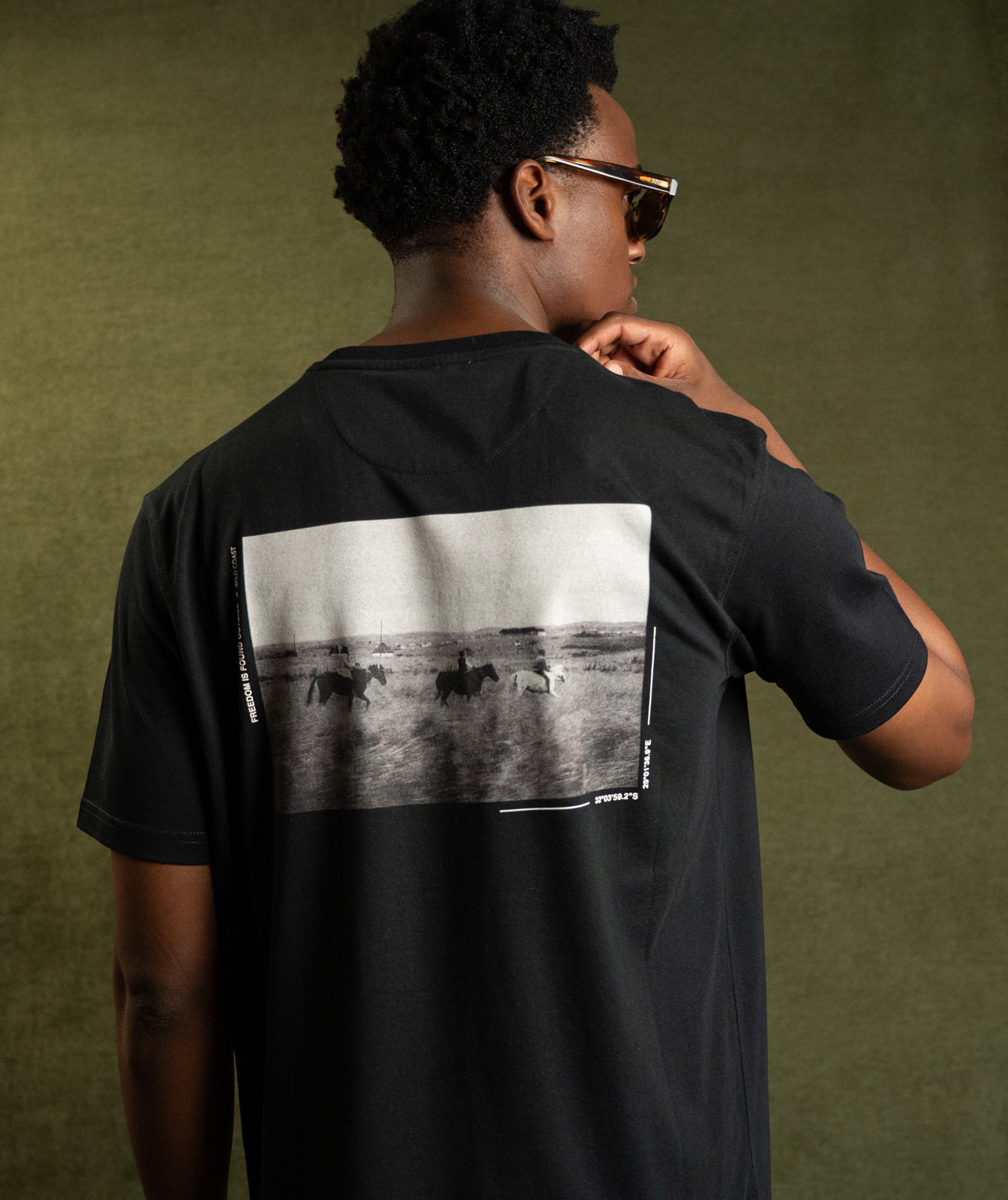 Mens Wild Coast Graphic Tee - Black