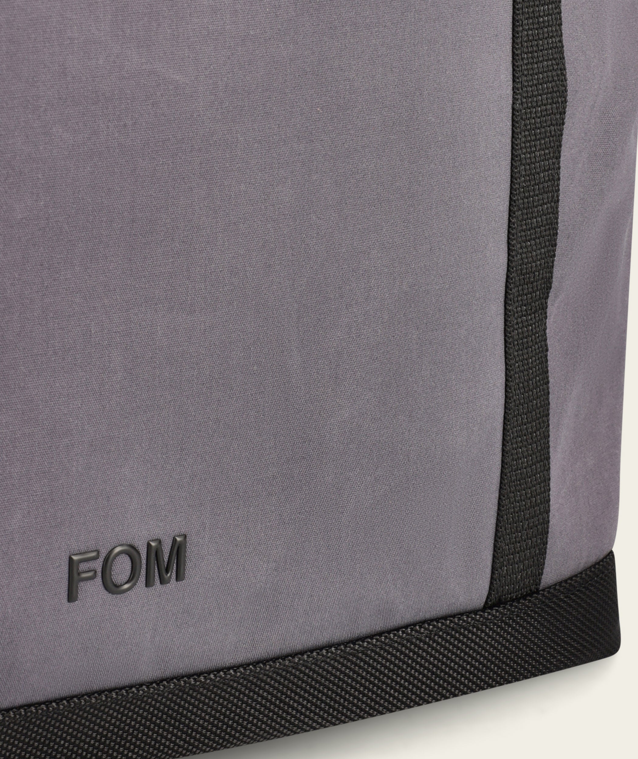 Wander Tote - Shadow